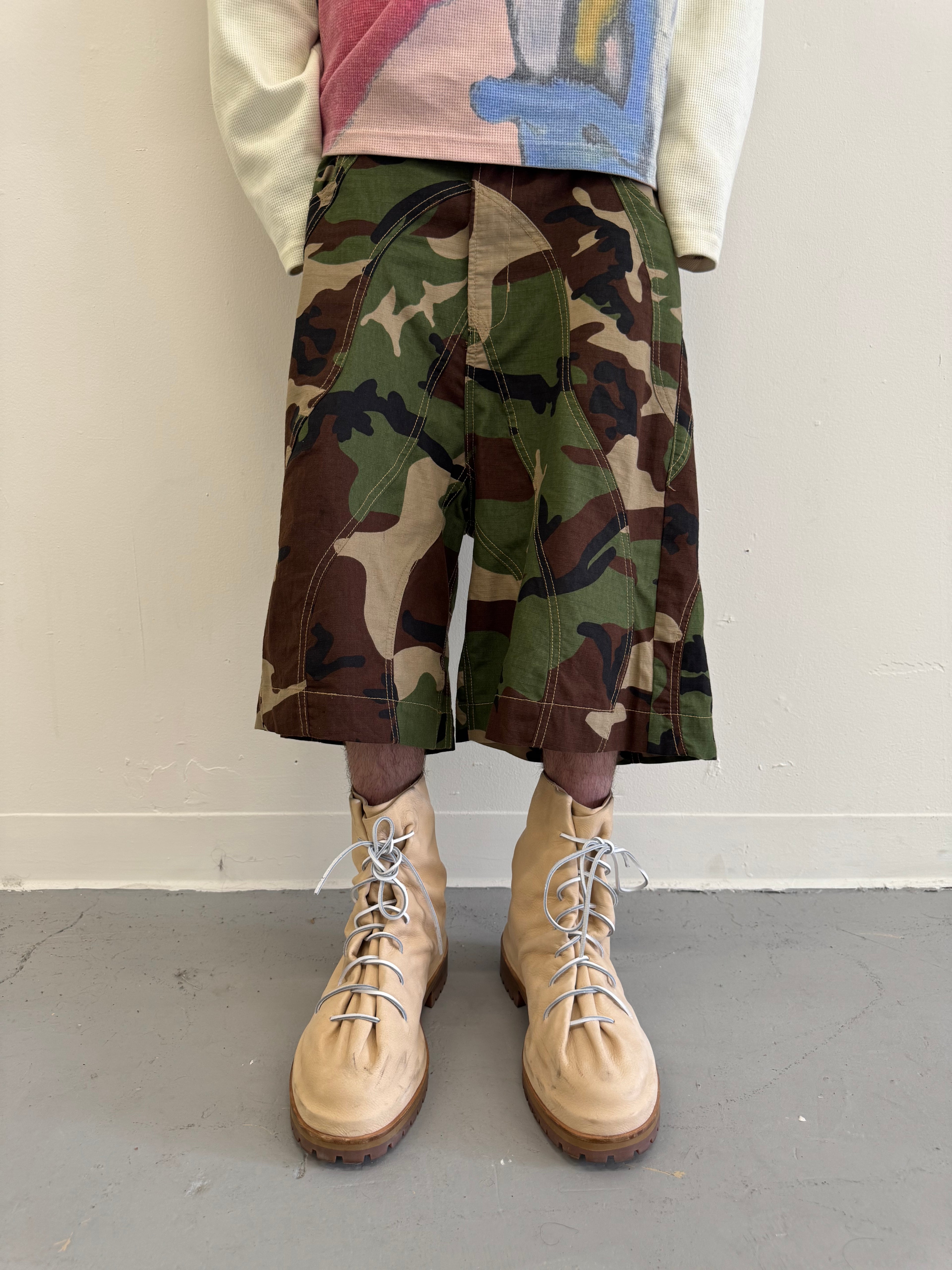 WAVY CAMO JORTS